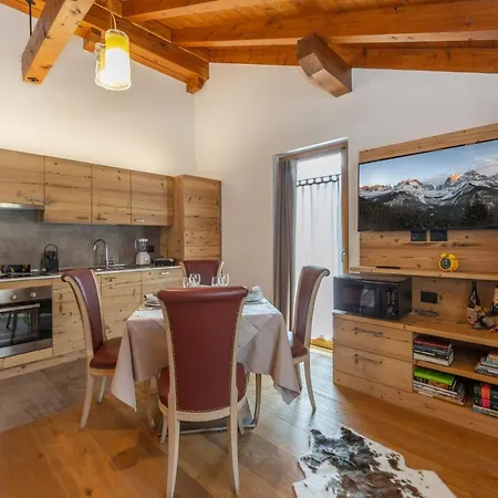 Mountain Plaza - Homewood Apartment Pinzolo